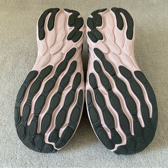 New Balance Shoes Womens 13 D Gray Purple 1080v13 Wide Running Sneakers W1080Z13 - Picture 7 of 12